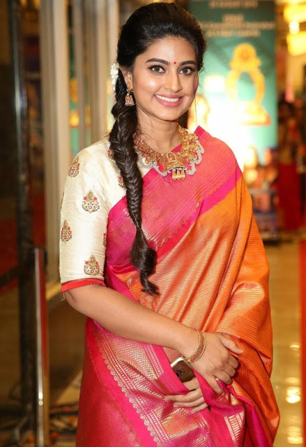 Actress Sneha In Orange Traditional Indian Pattu Saree At Santhosam Awards 43